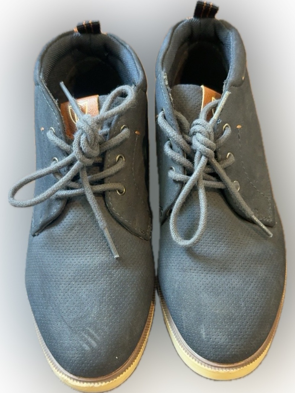 Boys Casual Lace-Up Chukka Boots in blue sz 3